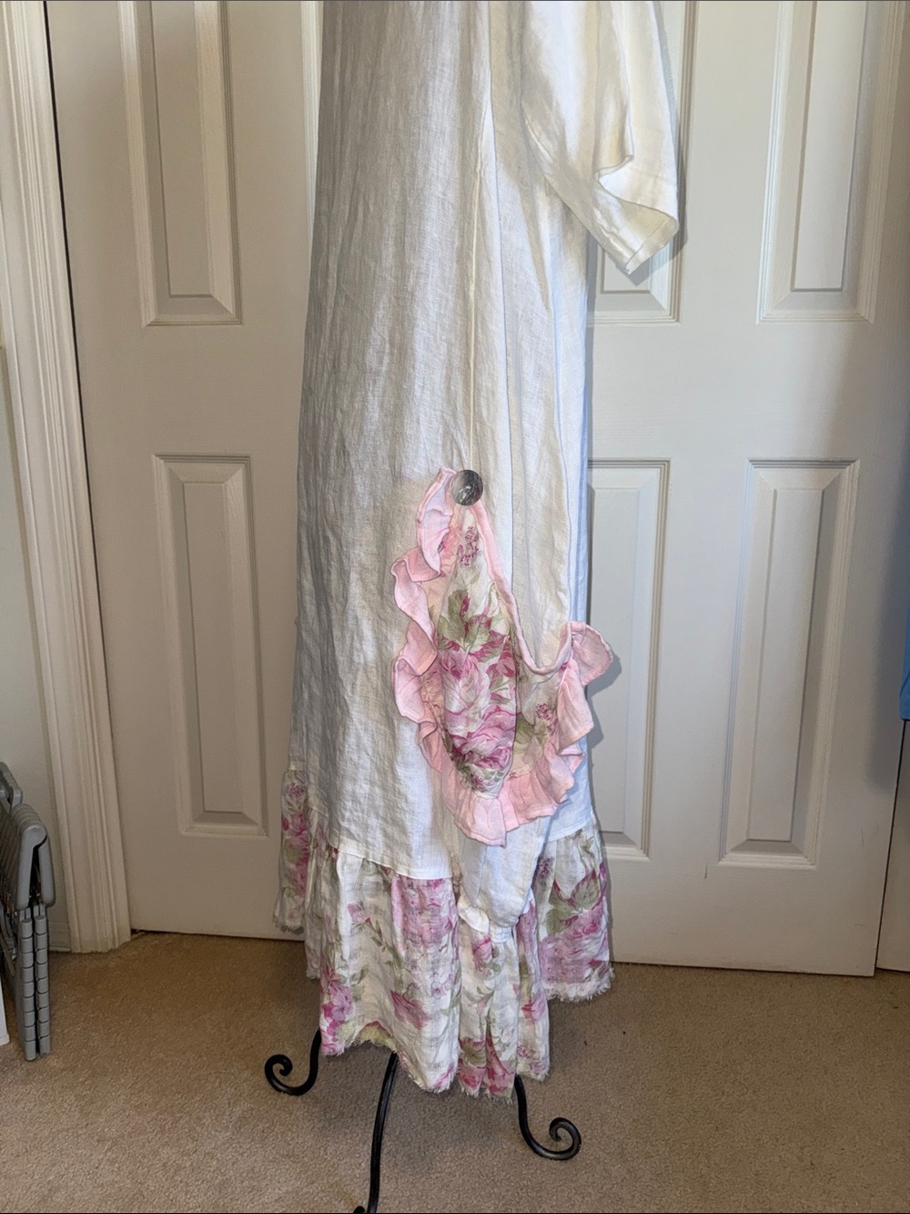 Italian 100% linen Lagenlook White Maxi dress pink floral ruffle pockets. Large - Picture 11 of 11